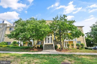 4069 S Four Mile Run Dr unit 204, Arlington, VA 22204 - photo 7