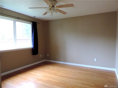 17711 Vine Ln SE, Yelm, WA 98597 - photo 5