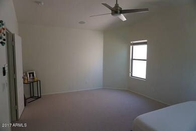 75 MasterBed2