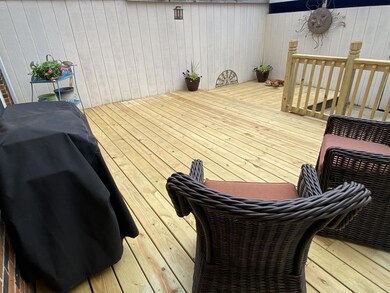 562 Dlyn St unit G13, Columbus, OH 43228 - photo 3