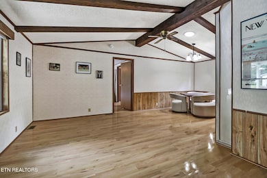 20 Robin Hood Ln, Crossville, TN 38558 - photo 3