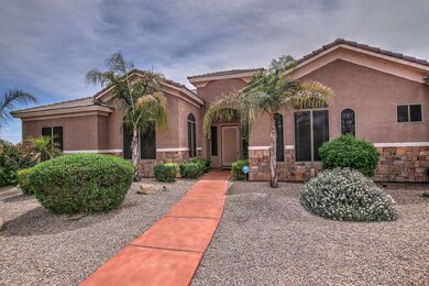2747 E Horseshoe Pl Chandler-large-004-3