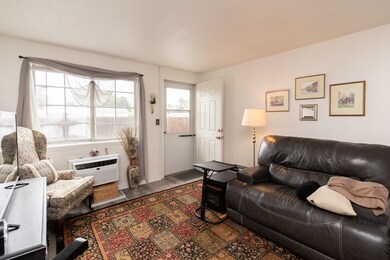 269 Chicopee St unit 16, Chicopee, MA 01013 - photo 5