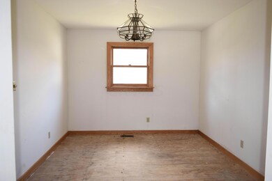 04-Dining Rm