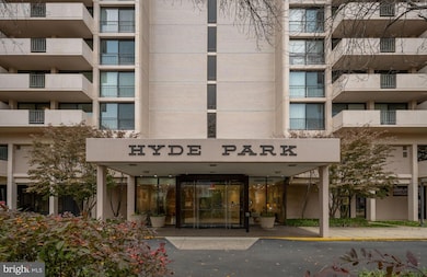 Hyde Park Condominium unit 702, Arlington, VA 22203 - photo 7