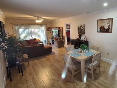 5059 Live Oak Cir unit B, Bradenton, FL 34207 - photo 4