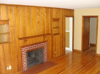 Living Room 487
