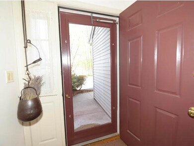 71 S Williams St unit 4, Burlington, VT 05401 - photo 3