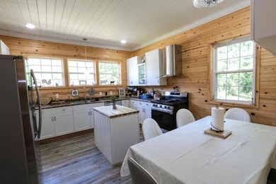 302 W 5th St, Iuka, MS 38852 - photo 2