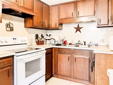 18967 T-712, Saegertown, PA 16433 - photo 2