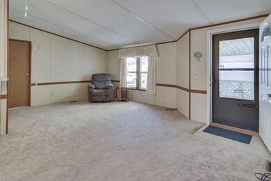 8-web-or-mls-1515 NW Fir #62, Redmond-8