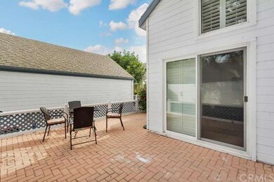 Large brick patio perfect for entertaining or al f