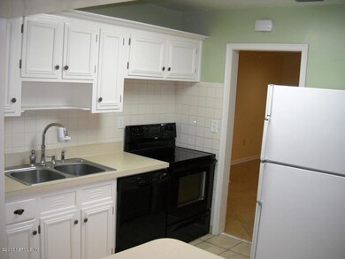 273 Spring Forest Ave, Jacksonville, FL 32216 - photo 4