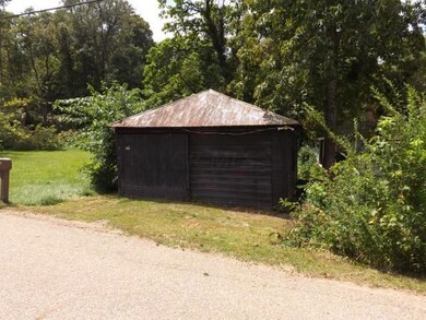 9815 Gore Greendale Rd, Logan, OH 43138 - photo 3