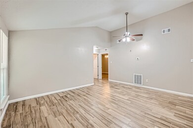 7822 Mauvewood Dr, Houston, TX 77040 - photo 7