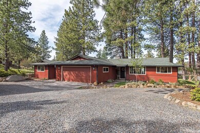 20530 Pine Vista Dr, Bend, OR 97702 - photo 2
