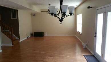 13899 Charleswood Ct, Fishers, IN 46038 - photo 3