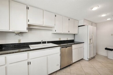 414 Fairway Villas, Saint Simons Island, GA 31522 - photo 7