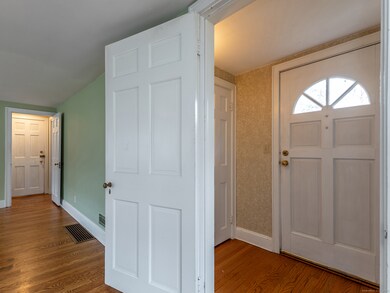 6 Sarah Sanford Rd W, Bridgewater, CT 06752 - photo 4