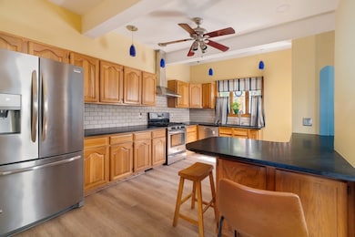 13 Berkeley St, Somerville, MA 02143 - photo 2