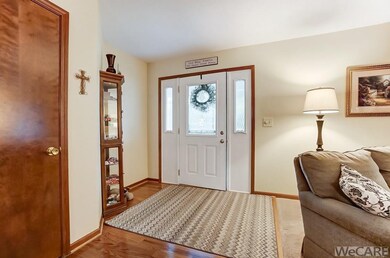 1748 Sherry Lee Dr, Lima, OH 45807 - photo 5