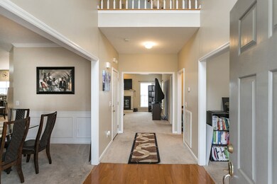 Wide foyer entry 