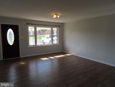 6327 Hager Rd, Greencastle, PA 17225 - photo 3