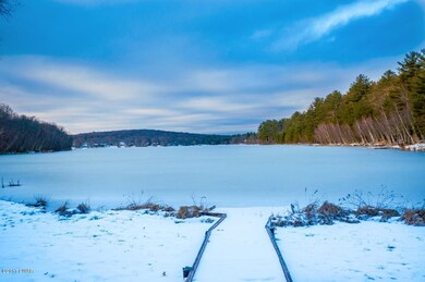 288 Fawn Lake Dr, Hawley, PA 18428 - photo 2