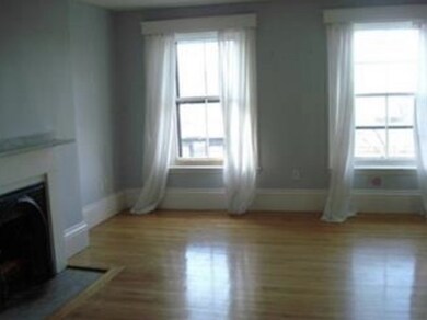 19 W Cedar St unit 5, Boston, MA 02108 - photo 3