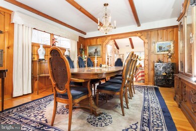 3429 Farm Hill Dr, Falls Church, VA 22044 - photo 5