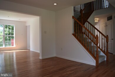 7205 Ballantrae Ct, Clinton, MD 20735 - photo 6