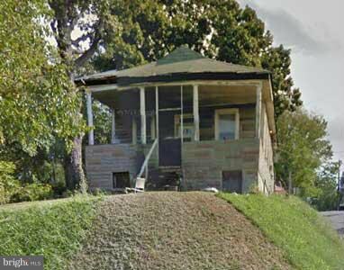 245 Zeppelin Ave, Brooklyn, MD 21225 - photo 2