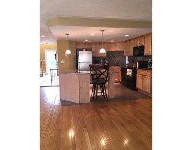 301 Rembrandt Way unit 301, Abington, MA 02351 - photo 6