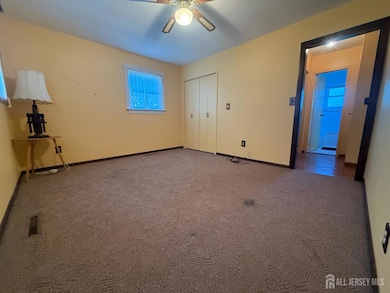 10 Woodlawn Cir, Keyport, NJ 07735 - photo 5