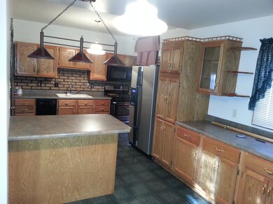 1507 S 3rd St, Council Bluffs, IA 51503 - photo 6