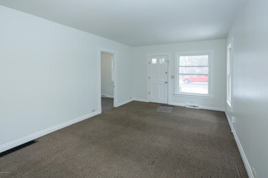 519 S Fair-104