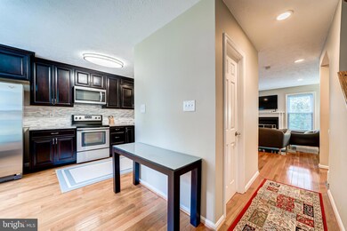 7333 Stream Way, Springfield, VA 22152 - photo 4