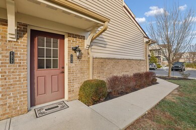 7979 Oakbridge Way, Cincinnati, OH 45248 - photo 2
