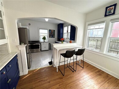 Eat-In Kitchen Area
