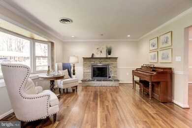 6104 Oak Hill Dr, Sykesville, MD 21784 - photo 6