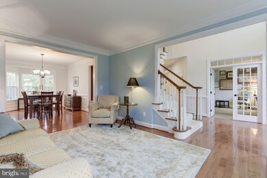 23888 Heather Meadow Dr, Ashburn, VA 20148 - photo 3