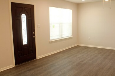 9023 Lanewood Dr, Houston, TX 77016 - photo 2