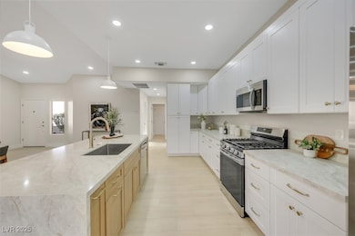 2441 Banora Point Dr, Las Vegas, NV 89134 - photo 6