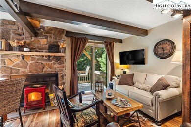 Beautifully Renovated Condo