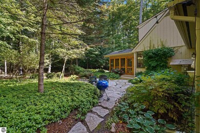 4390 S Linden Ct, Cedar, MI 49621 - photo 5