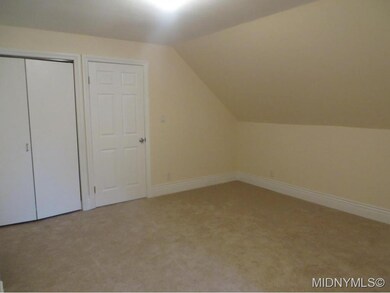 17x22 Master Suite w/MstrBath