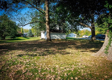 201 Lincoln St, Williamsport, IN 47993 - photo 7