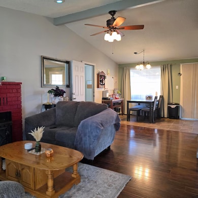 4511 Sturdivant Ave, Klamath Falls, OR 97603 - photo 4