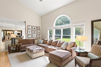 524 Normanskill Place, Slingerlands, NY 12159 - photo 7