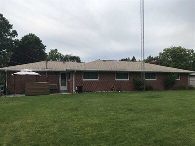 52726 Highland Dr, South Bend, IN 46635 - photo 2